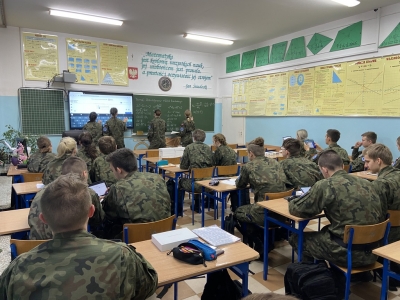 Nauczanie matematyki w naszej szkole przy wykorzystaniu nowoczesnego sprzętu TIK