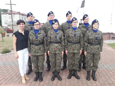 Udział naszej młodzieży w 75. rocznicy Bitwy w Miodusach Pokrzywnych