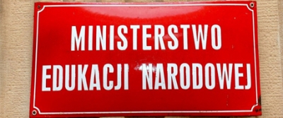 Rządowy program pomocy dzieciom i uczniom z rodzin dotkniętych skutkami żywioł&oacute;w w 2015 r.