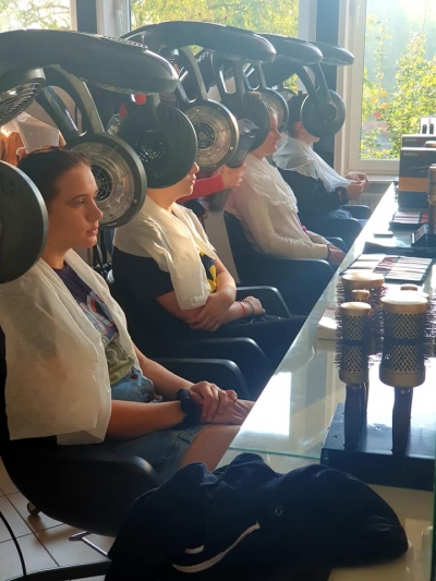 Zgodnie z Zarządzeniem Dyrektora Zespołu Szk&oacute;ł Og&oacute;lnokształcących i Zawodowych w Ciechanowcu z dnia 12.10.2020 r. w sprawie powołania Komisji Rekrutacyjnej rozpoczyna się rekrutacja uczni&oacute;w i nauczycieli