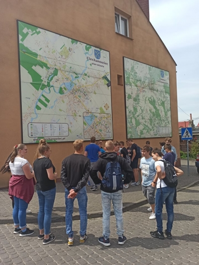 Terenowa lekcja historii: &bdquo;Ciechanowiec w średniowieczu&rdquo;
