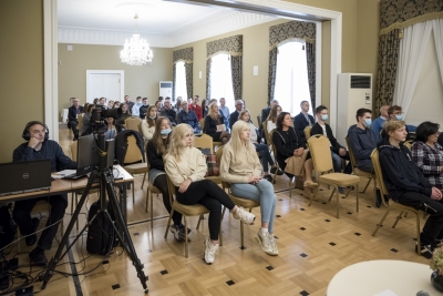 Udział naszych uczni&oacute;w w konferencji.