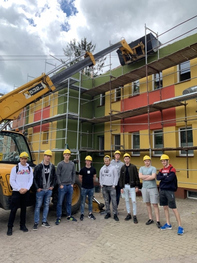Zajęcia praktyczne uczni&oacute;w klasy III Technikum Budownictwa