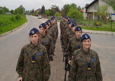 Zajęcia terenowe uczni&oacute;w Oddział&oacute;w Przygotowania Wojskowego