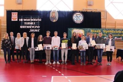 Sukcesy naszych młodych matematyk&oacute;w
